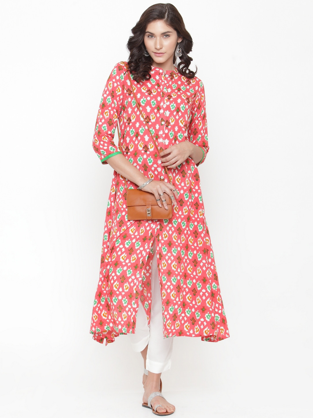 

Varanga Women Pink & White Printed Kurta with Trousers