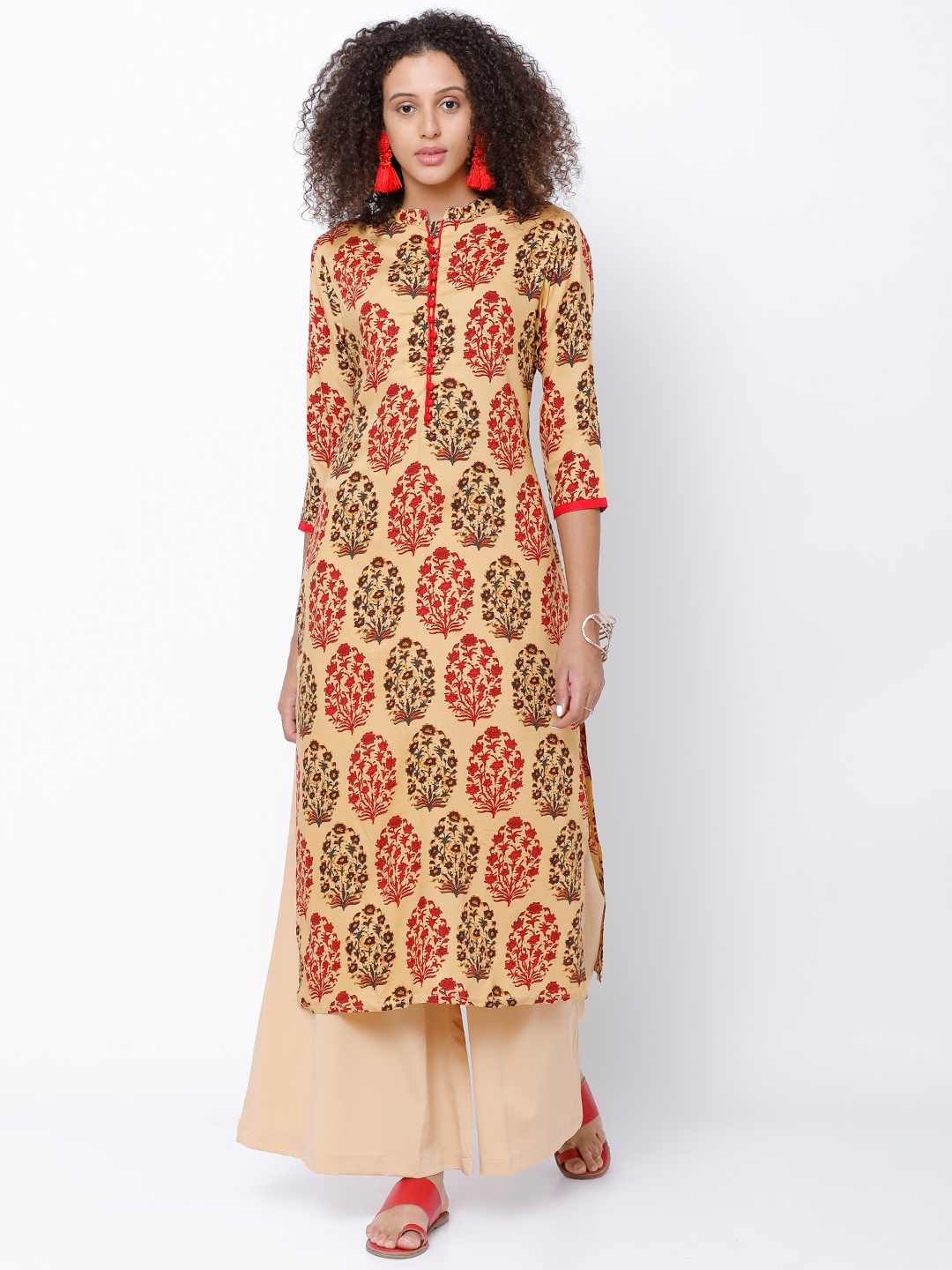 

Vishudh Women Beige & Maroon Printed Kurta with Palazzos