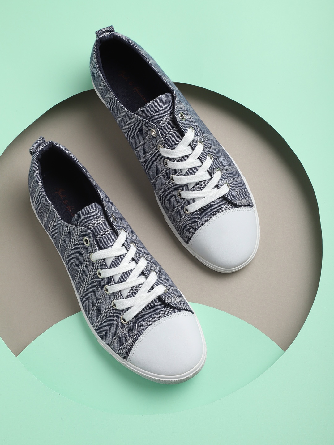 

Mast & Harbour Men Navy Blue Sneakers