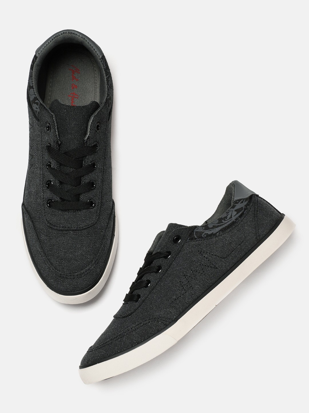 

Mast & Harbour Men Black Sneakers