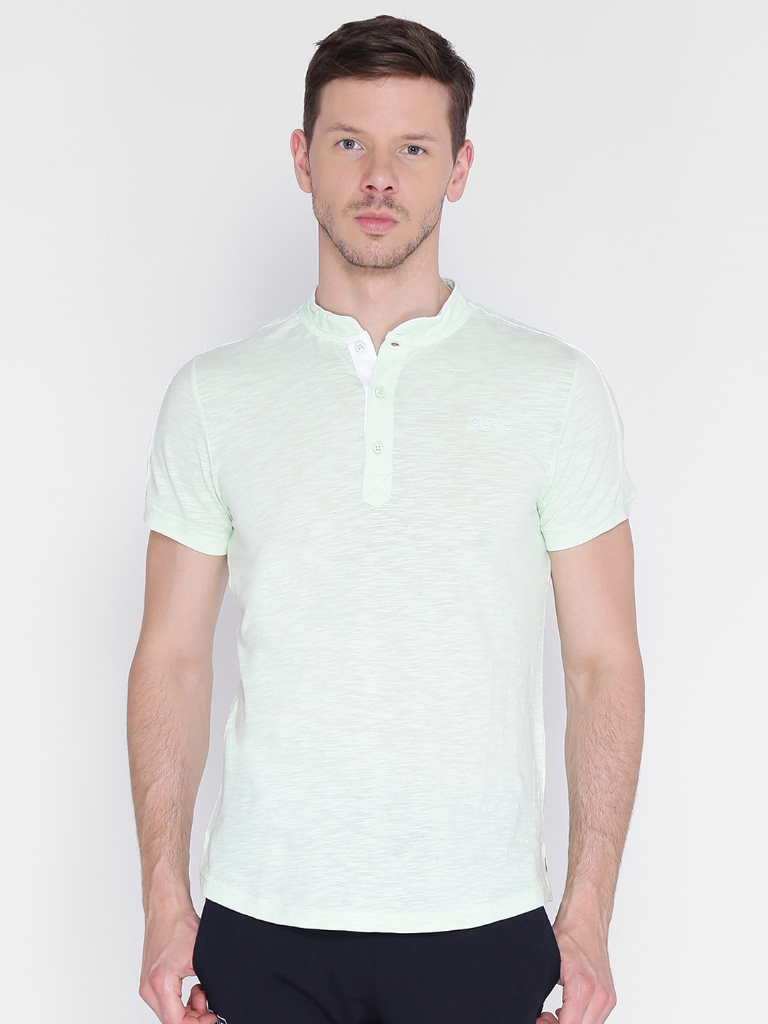 

Alcis Men Sea Green Solid Henley Neck T-shirt