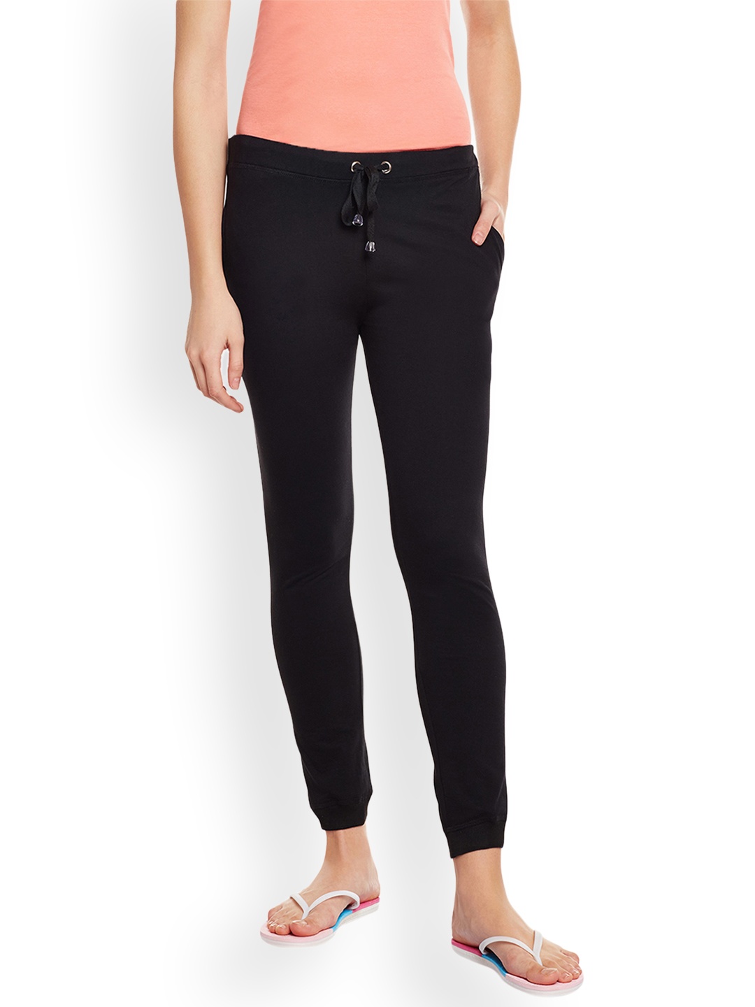 

MACK JONNEY Black Solid Joggers