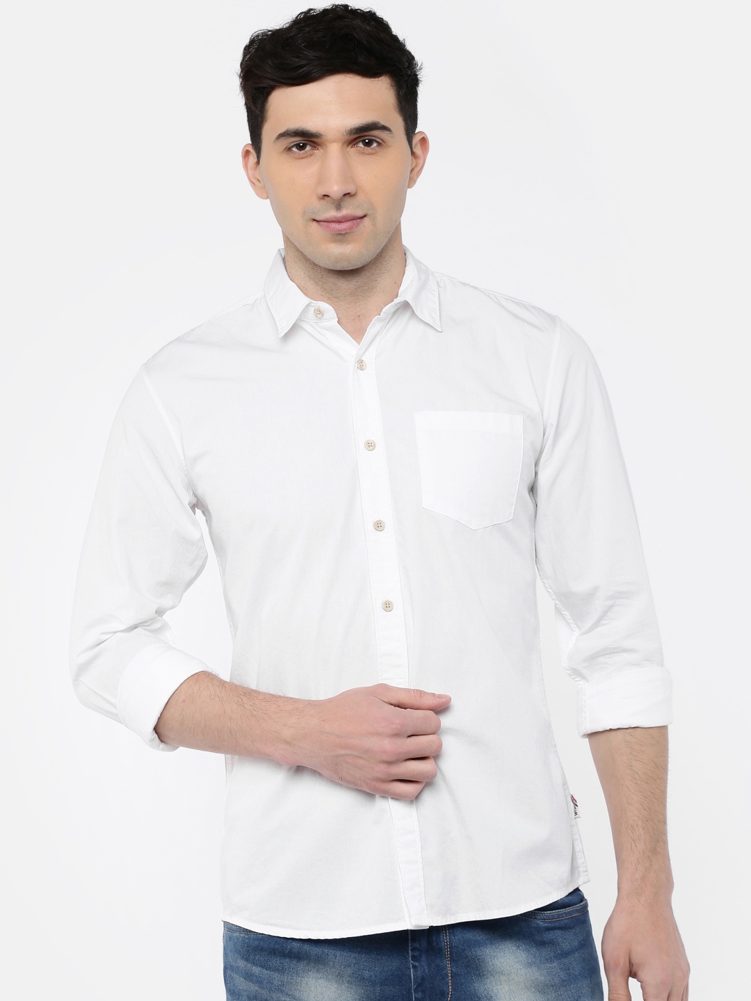 

Wrangler Men White Solid Casual Shirt