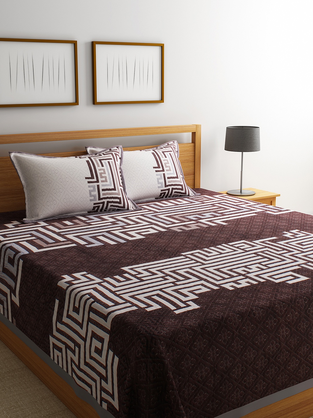 

Romee Coffee Brown & White Reversible Bed Cover With 2 Pillow Covers