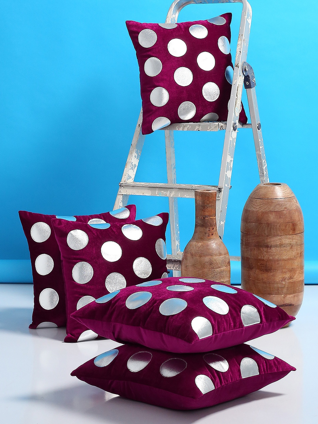 

ROMEE Purple Set of 5 Purple Geometric Square Velvet Cushion Covers