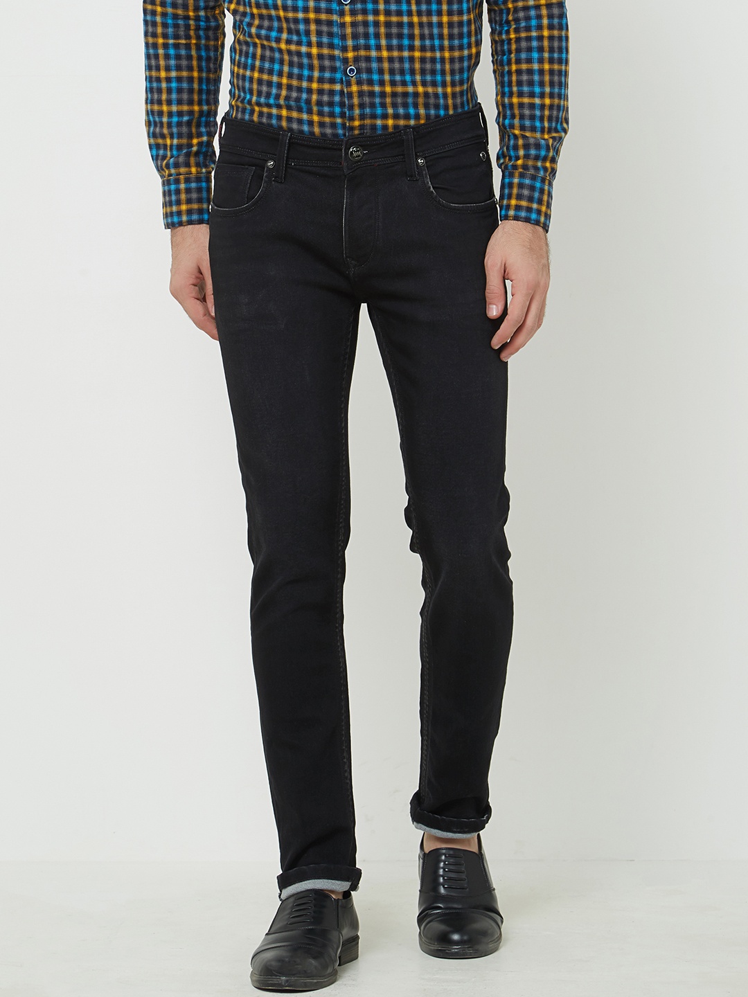 

Lawman pg3 Men Black Slim Fit Mid-Rise Clean Look Jeans