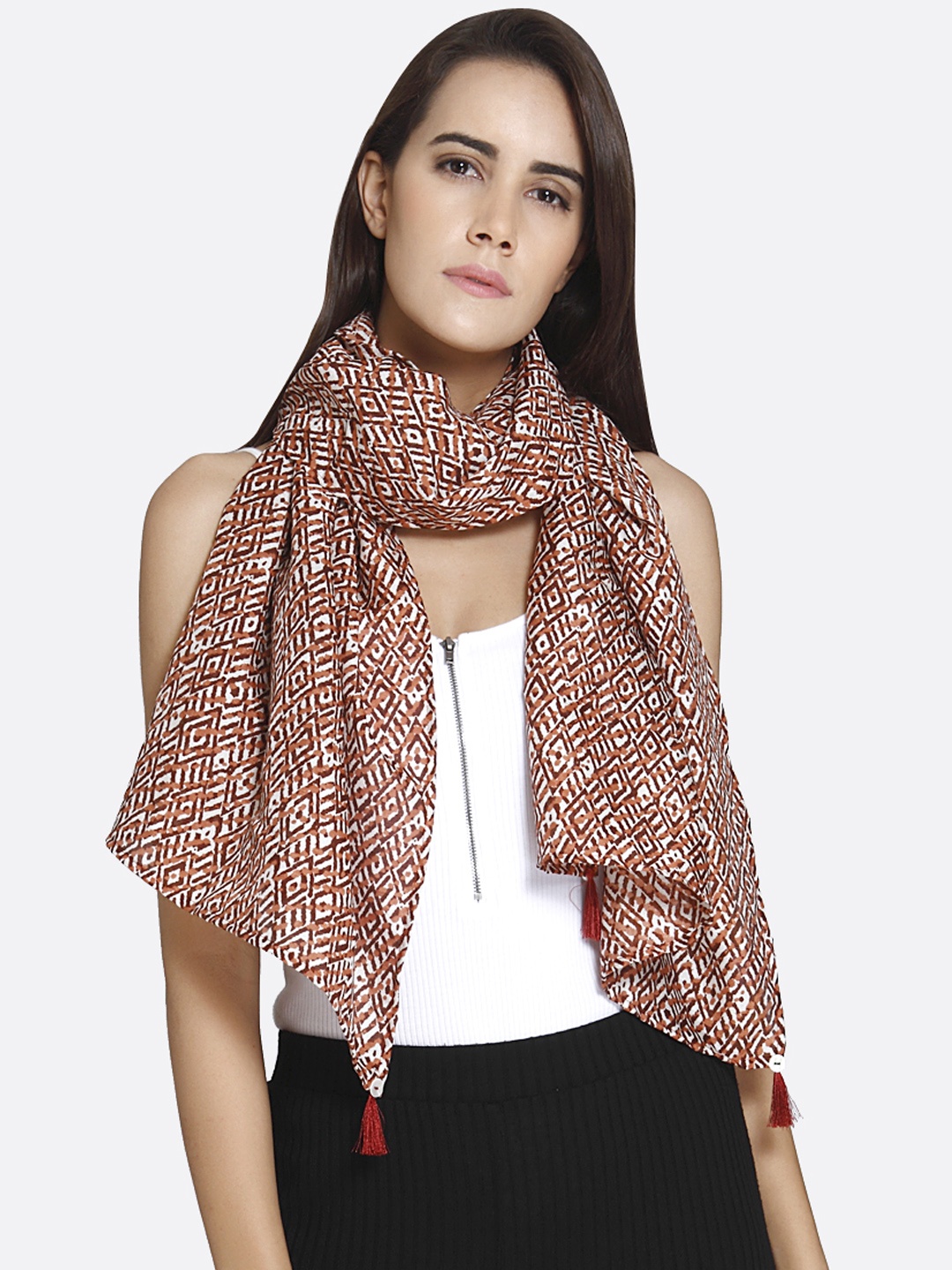 

shiloh Off-White & Brown Printed Scarf