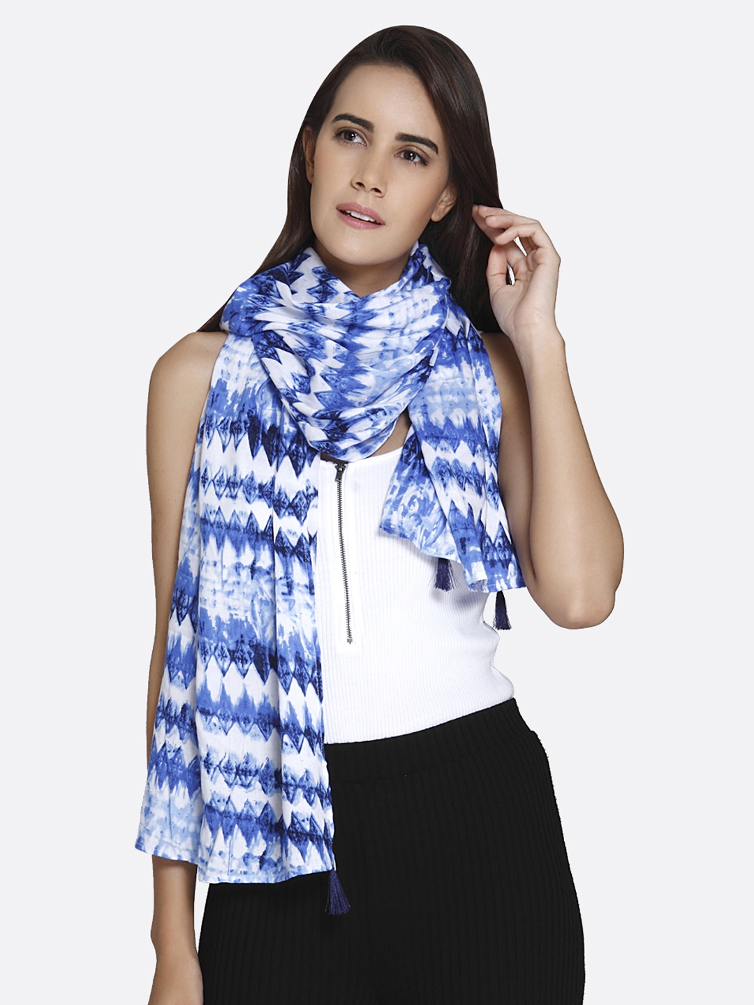 

shiloh White & Blue Printed Scarf
