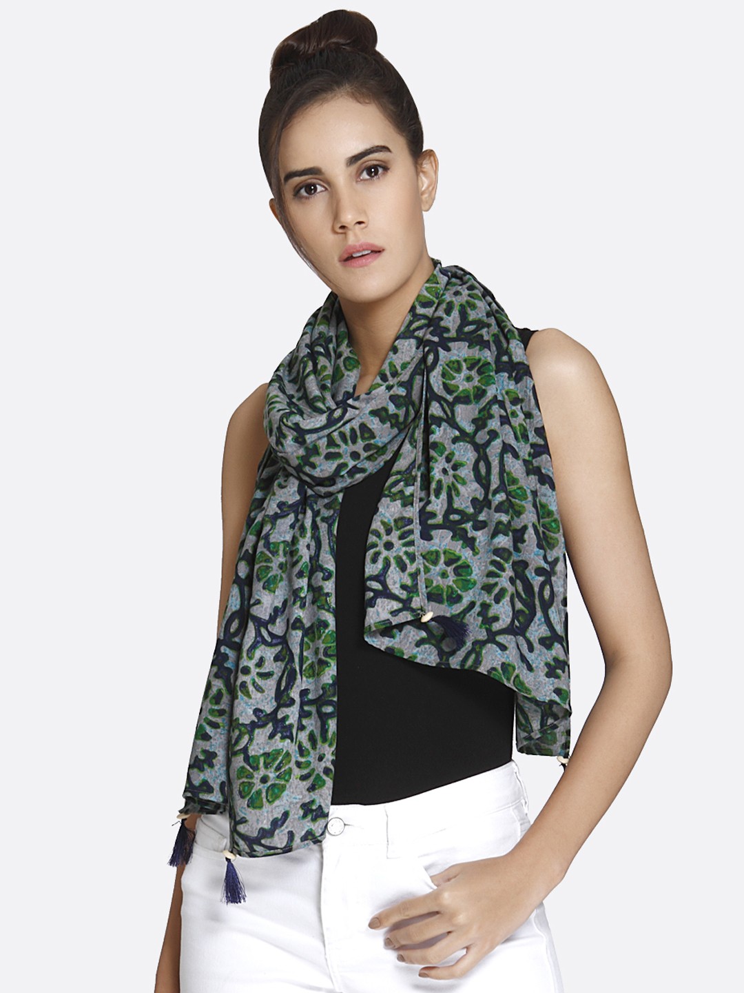 

shiloh Women Grey & Green Printed Scarf