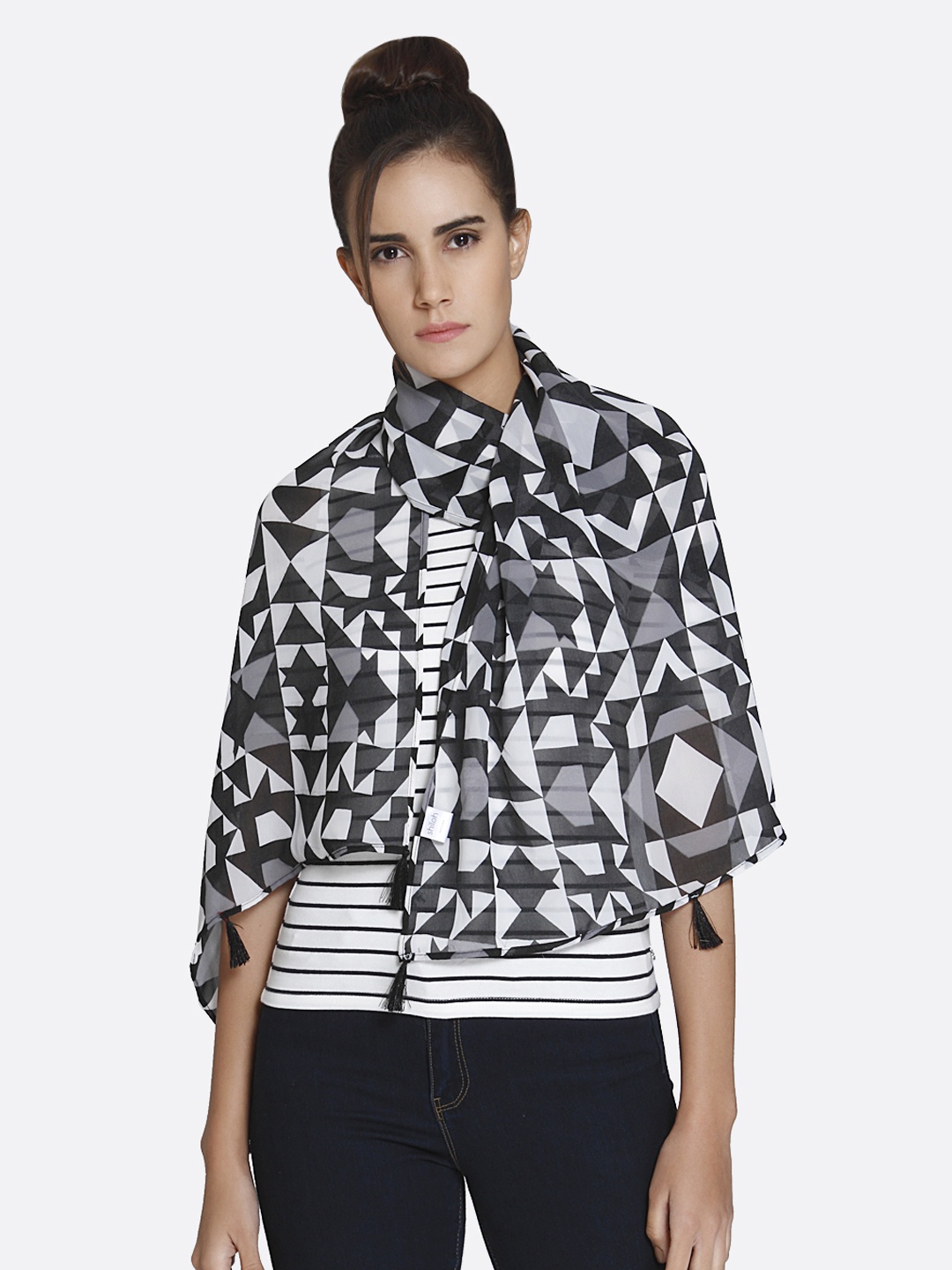 

shiloh Black & Grey Printed Scarf