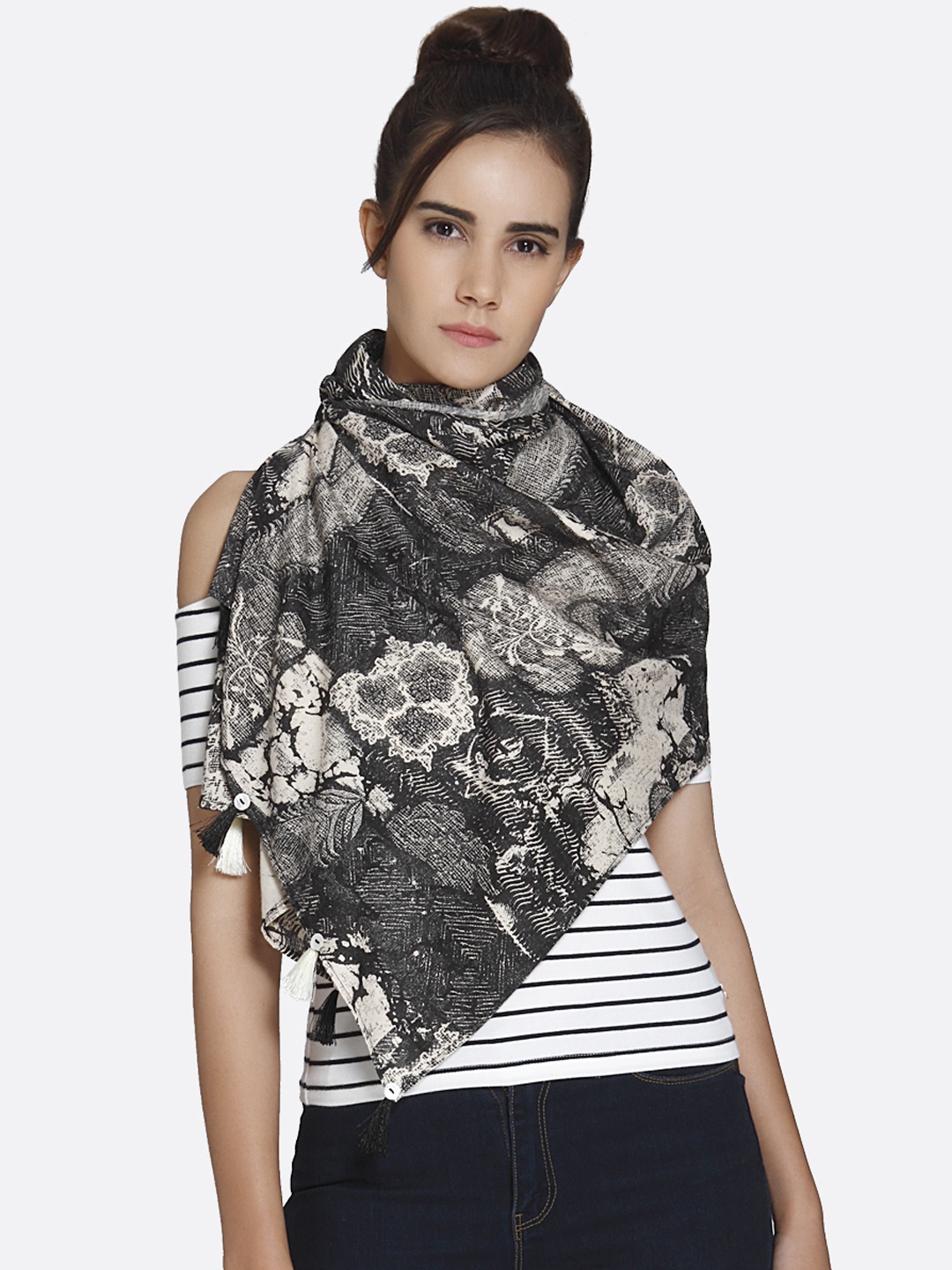 

Shiloh Women Black & Grey Printed Scarf
