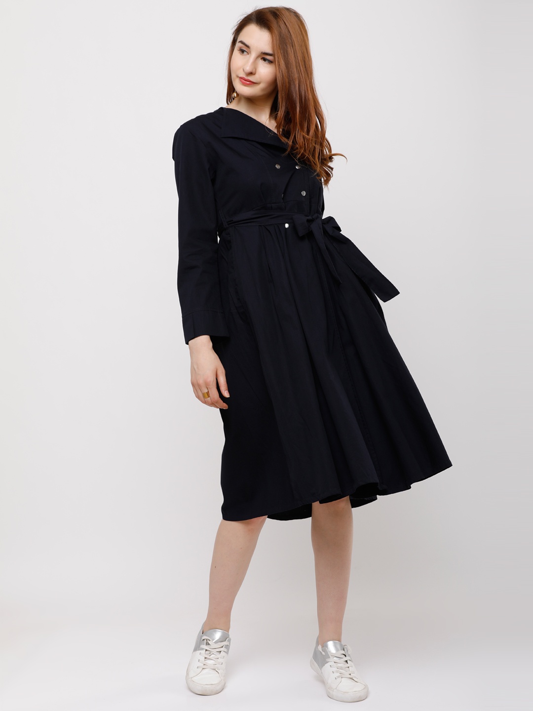 

Tokyo Talkies Women Navy Blue Solid Fit and Flare Dress