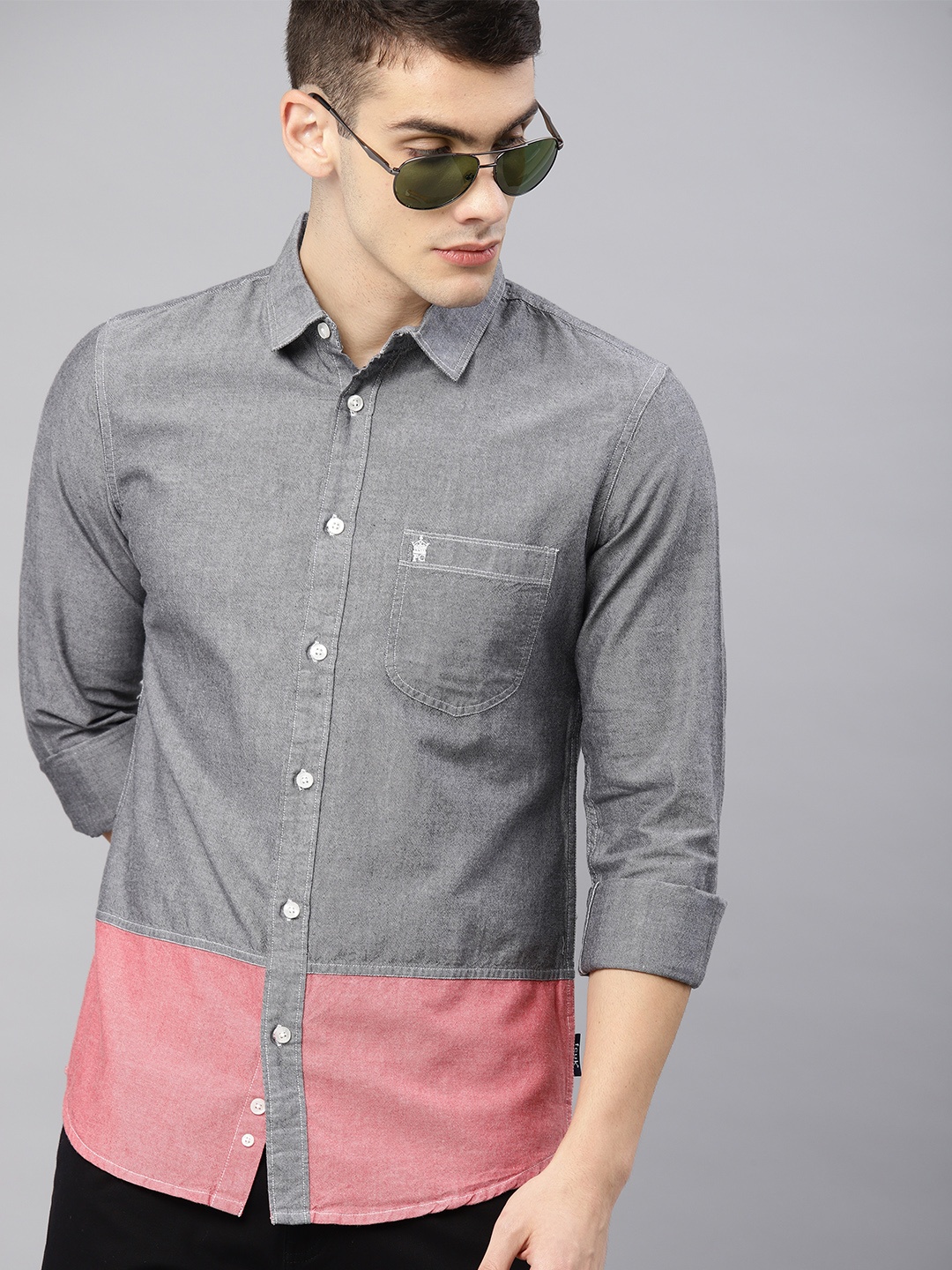 

French Connection Men Grey & Pink Slim Fit Colourblocked Casual Shirt