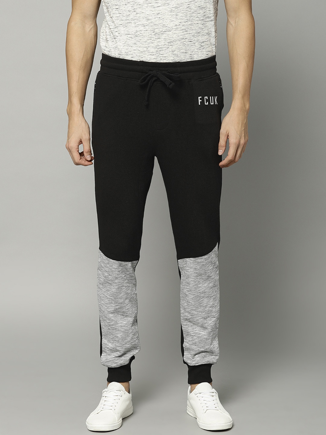

French Connection Men Black & Grey Colorblocked Joggers