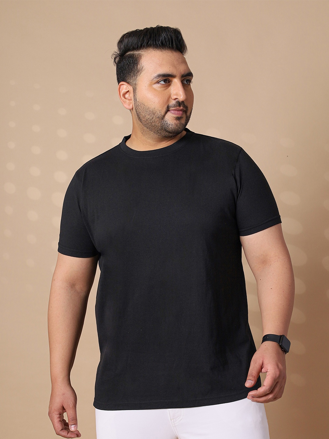 

bigbanana Plus Size Men Black Solid Round Neck T-shirt