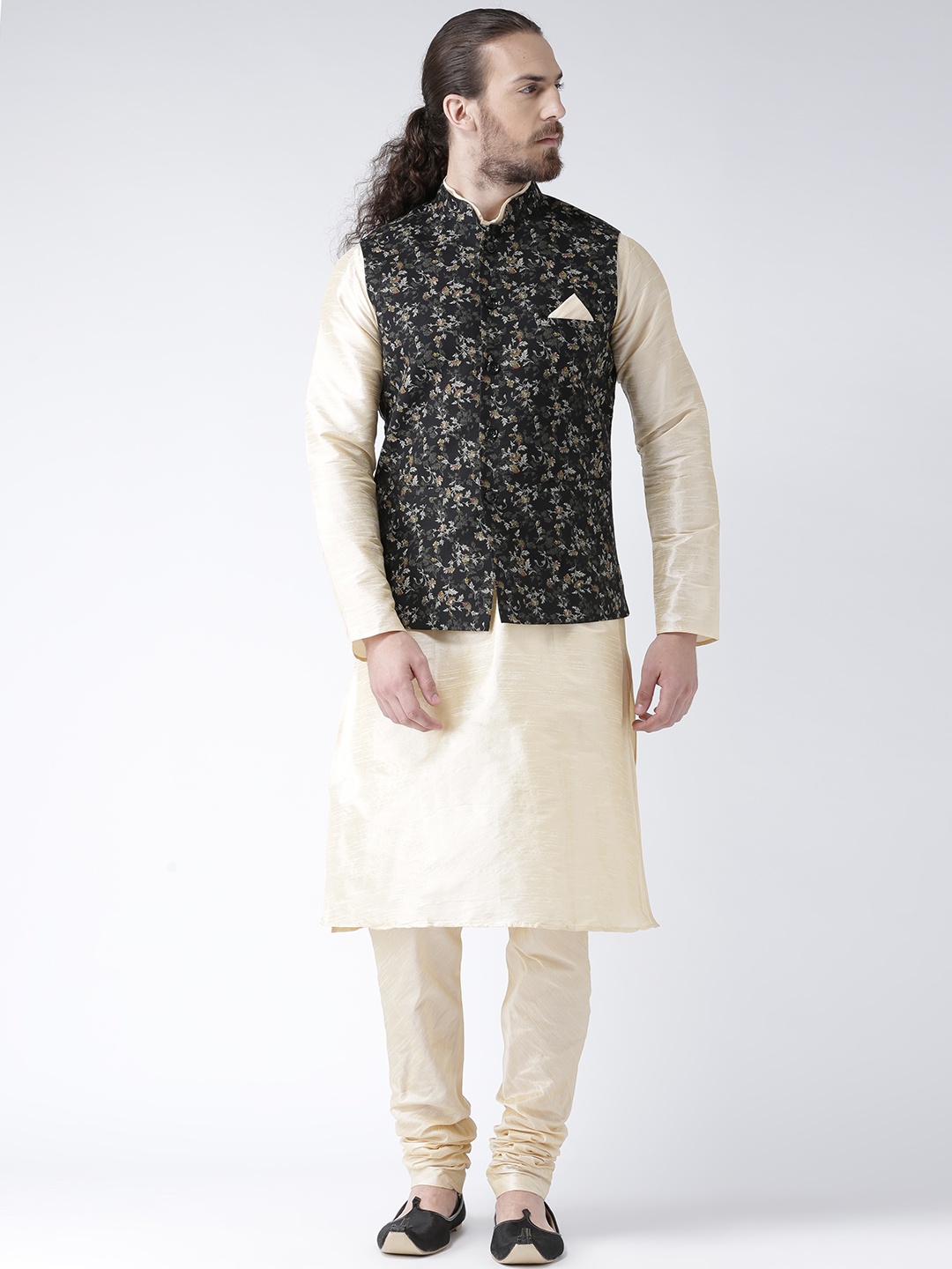 

DEYANN Men Black & Cream Solid Kurta with Pyjamas & Printed Nehru Jacket