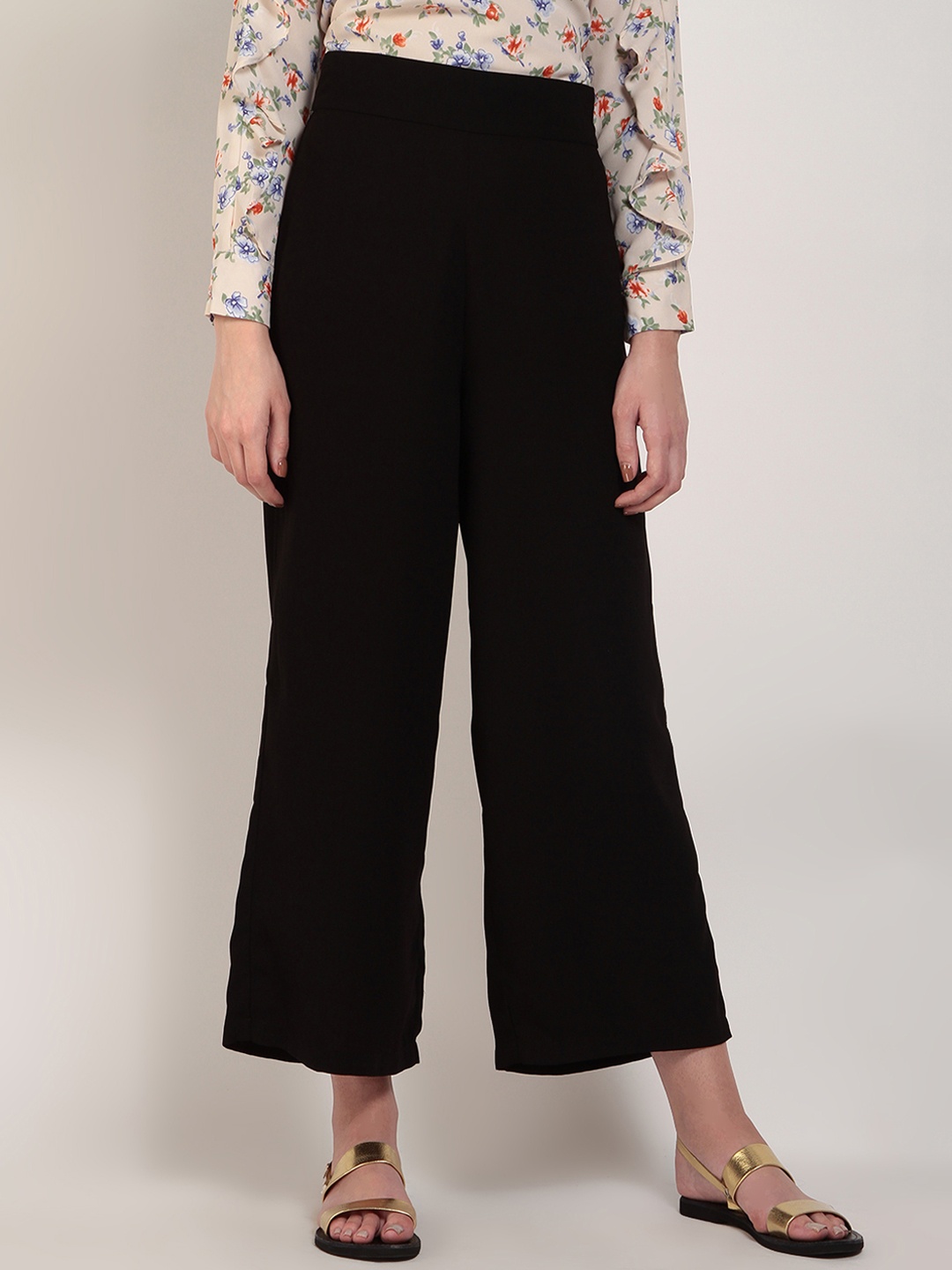 

RARE Women Black Parallel Trousers