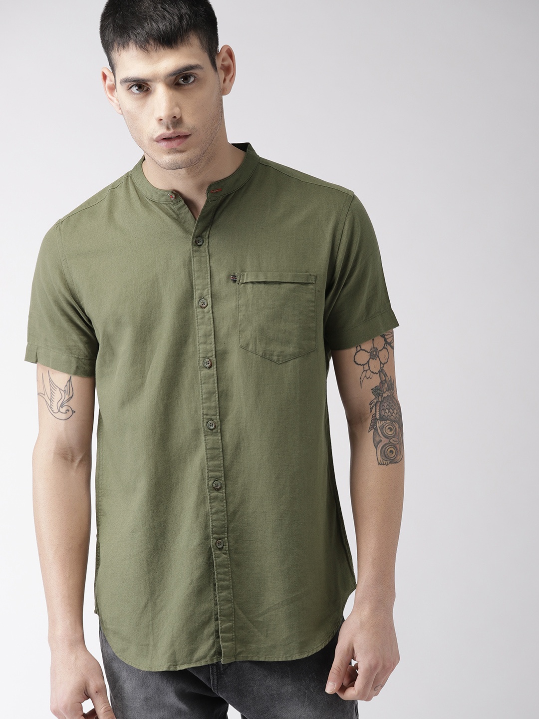 

HIGHLANDER Men Olive Green Slim Fit Solid Casual Shirt
