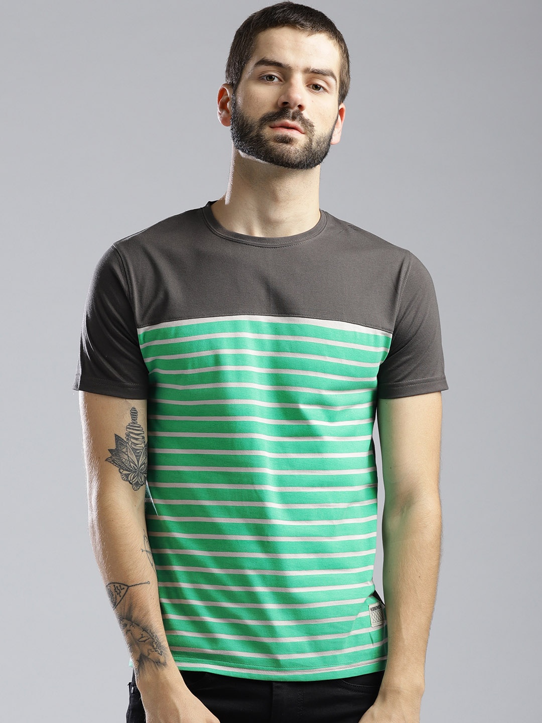 

Hubberholme Men Taupe & Green Striped Round Neck T-shirt
