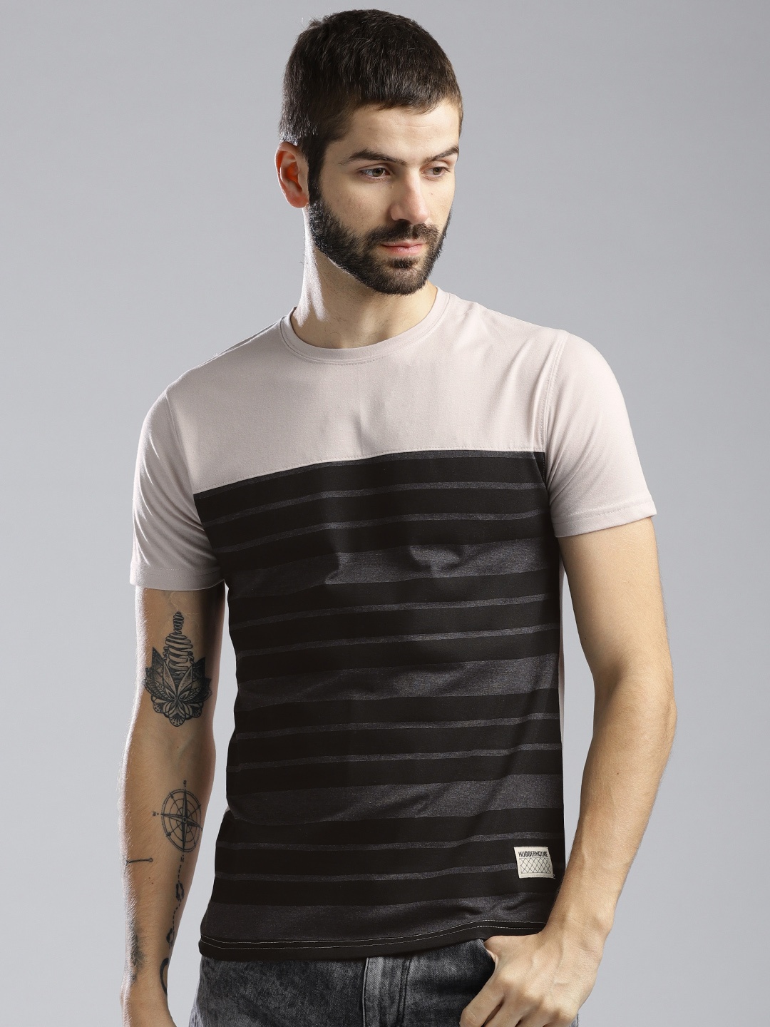 

Hubberholme Men Charcoal Grey & Beige Striped Round Neck T-shirt