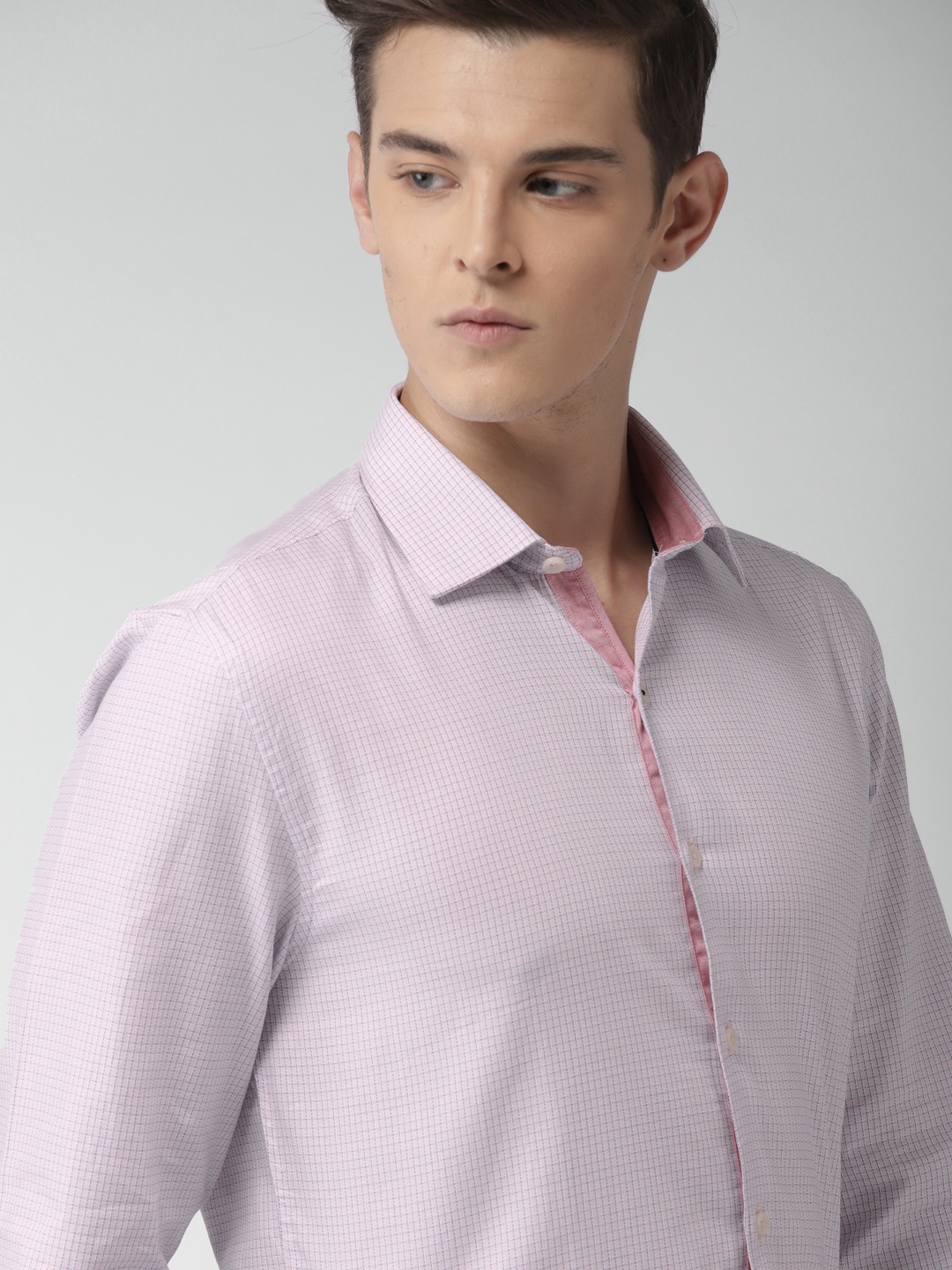 

INVICTUS Men Pink Slim Fit Checked Work Essentials Shirt