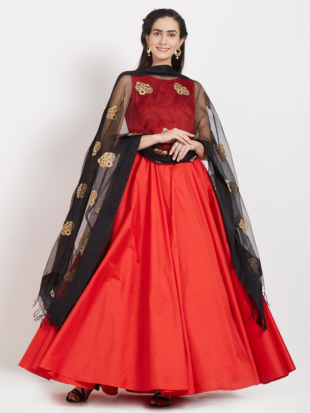 

Dupatta Bazaar Black & Gold-Toned Embroidered Dupatta