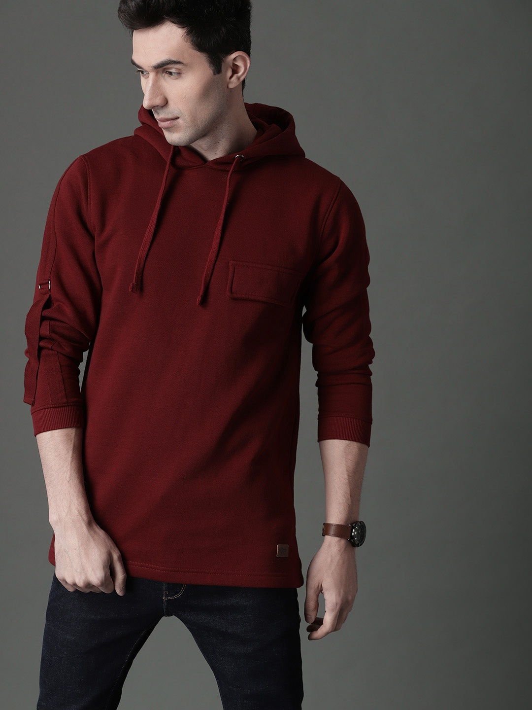 

Roadster Men Maroon Solid Hooded Sweatshirt