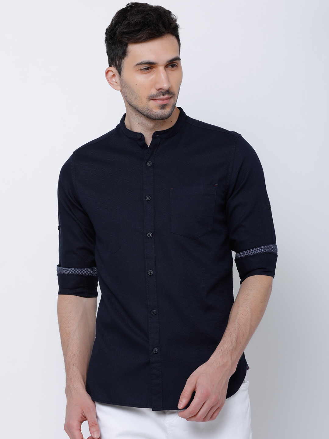 

LOCOMOTIVE Men Navy Blue Slim Fit Solid Casual Shirt