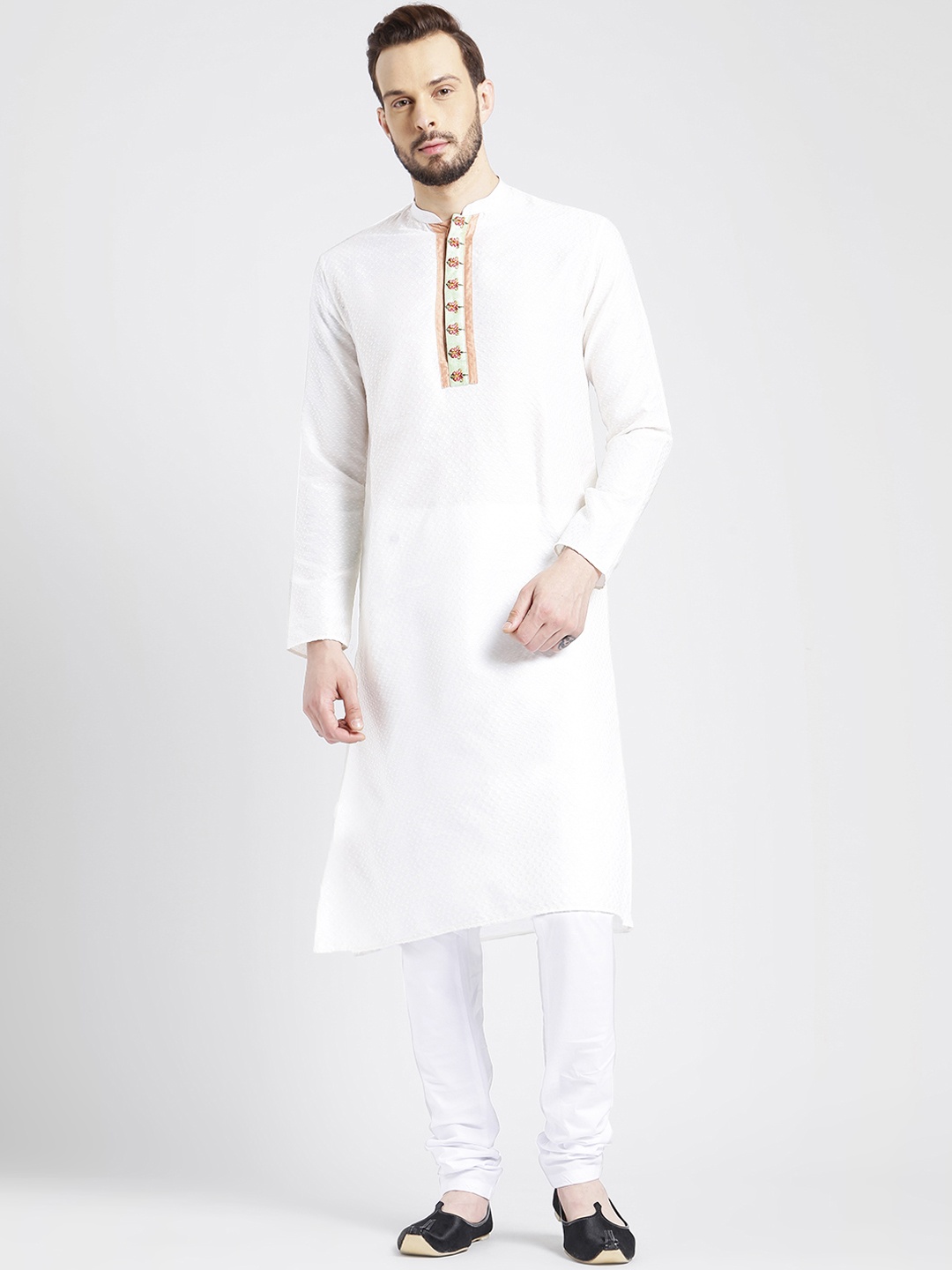 

KISAH Men White Woven Design Straight Kurta