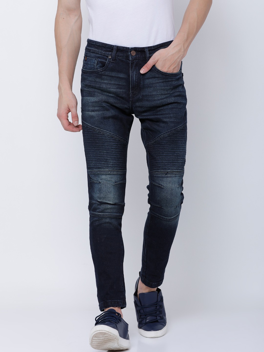 

LOCOMOTIVE Men Blue Tapered Fit Mid-Rise Clean Look Stretchable Jeans