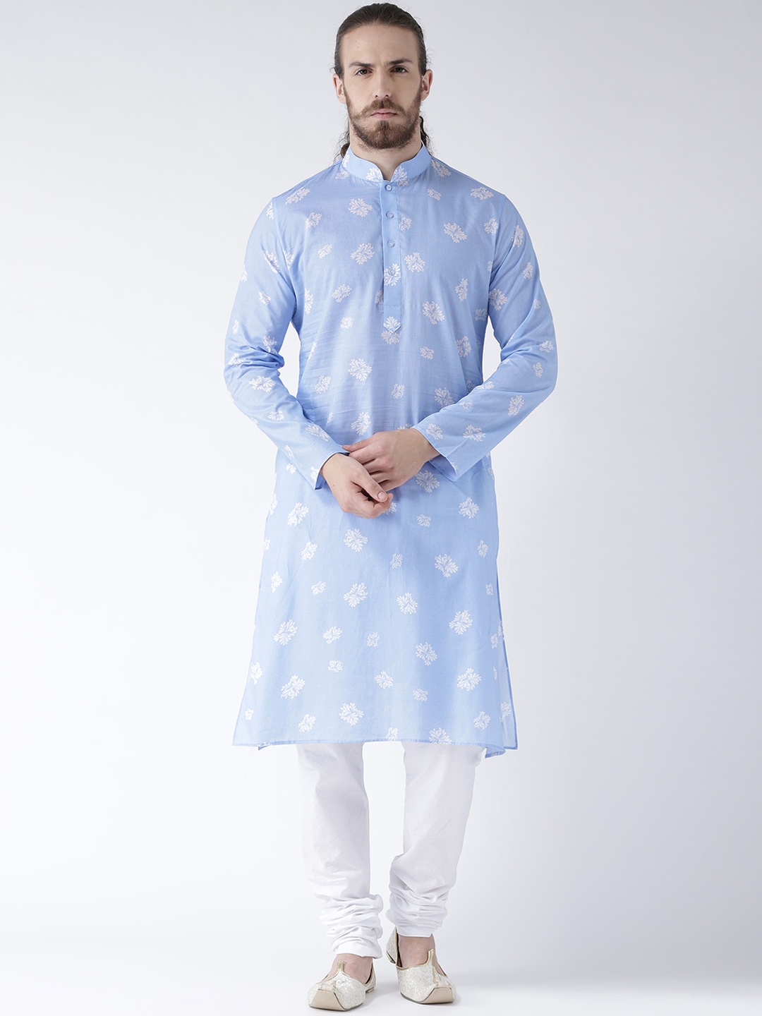 

DEYANN Men Blue & White Printed Kurta with Churidar