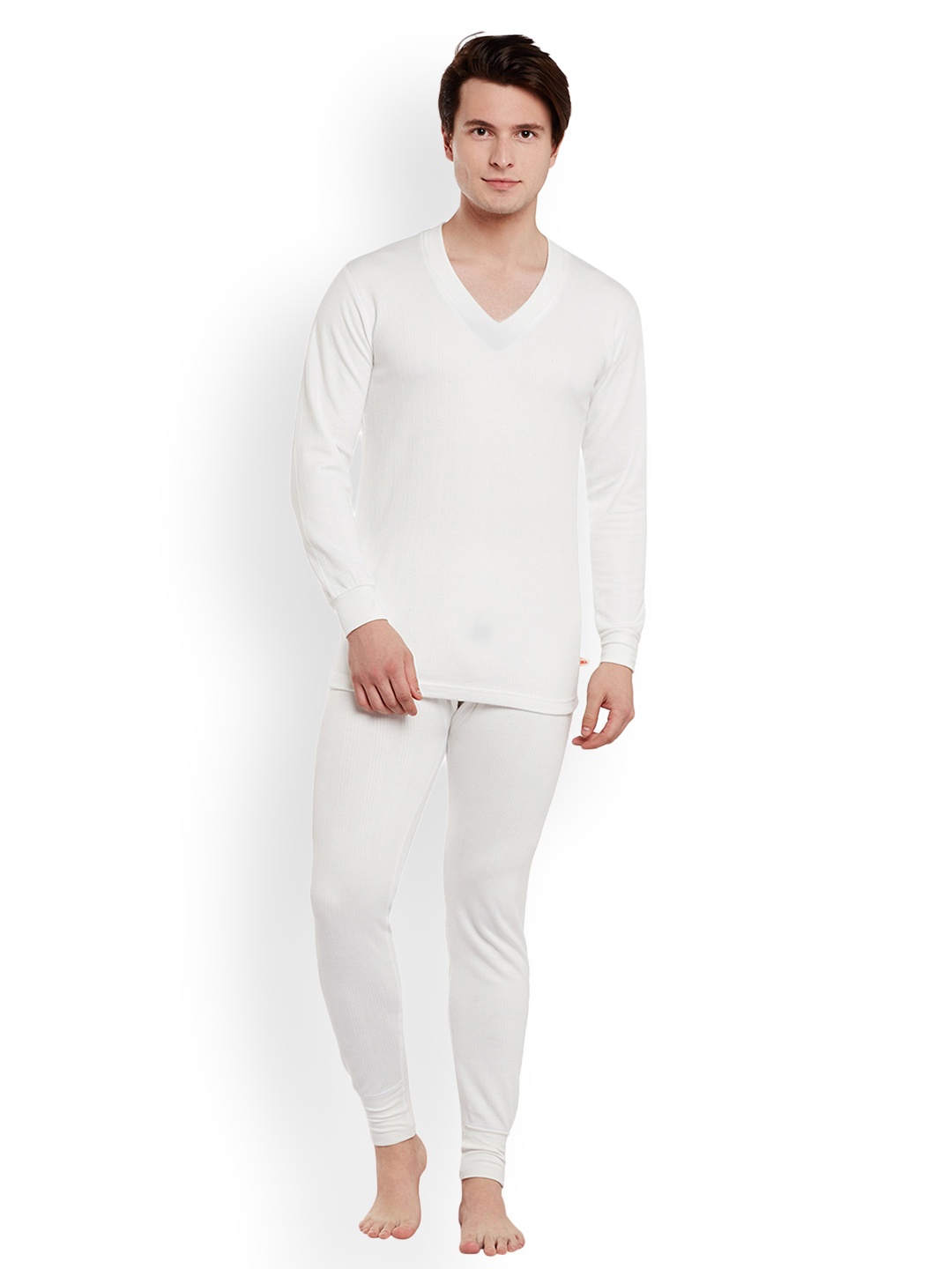 

VIMAL JONNEY Men White Solid Thermal Set