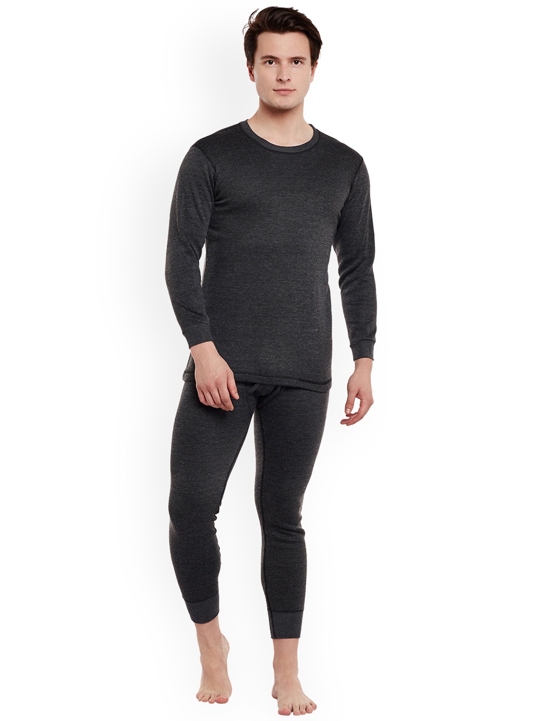 

VIMAL JONNEY Men Black Solid Thermal Set