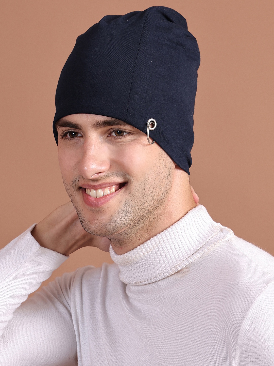 

VIMAL JONNEY Men Navy Blue Solid Beanie