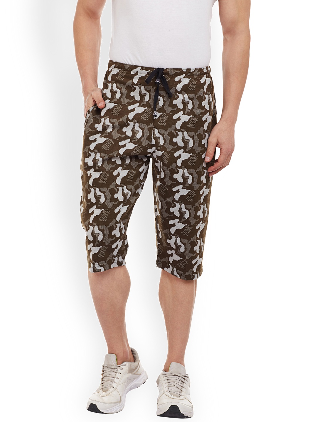 

VIMAL JONNEY Men Olive Green Printed Regular Fit Regular Shorts