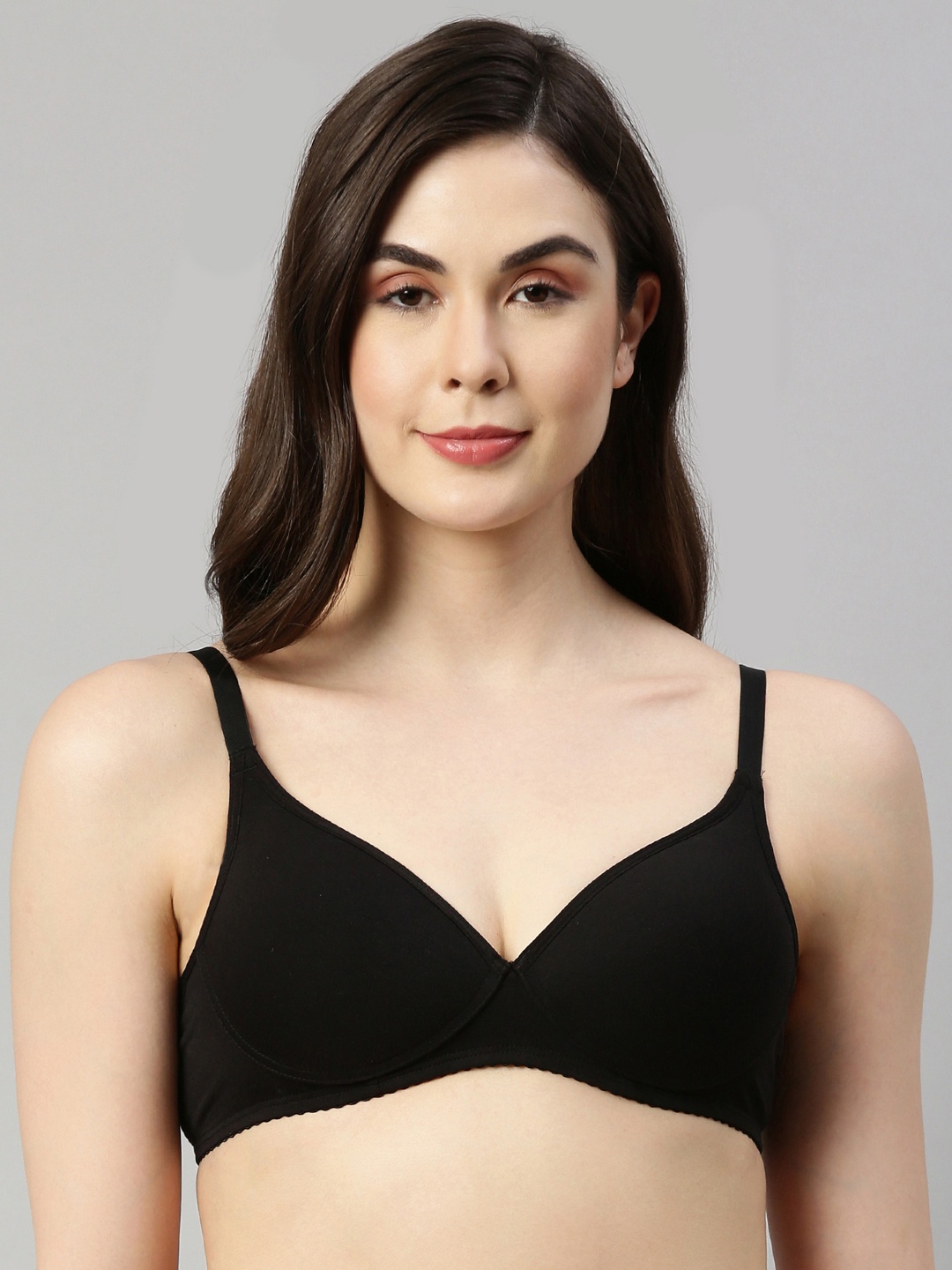 

Enamor Black Non-Wired Padded Medium Coverage Tshirt Bra A039