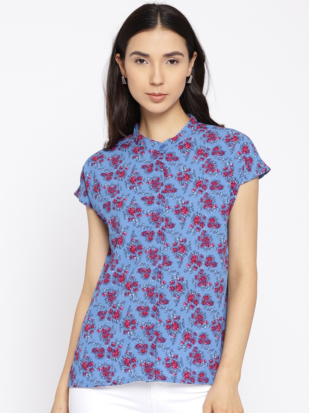 

Vaak Women Blue & Pink Printed Casual Shirt