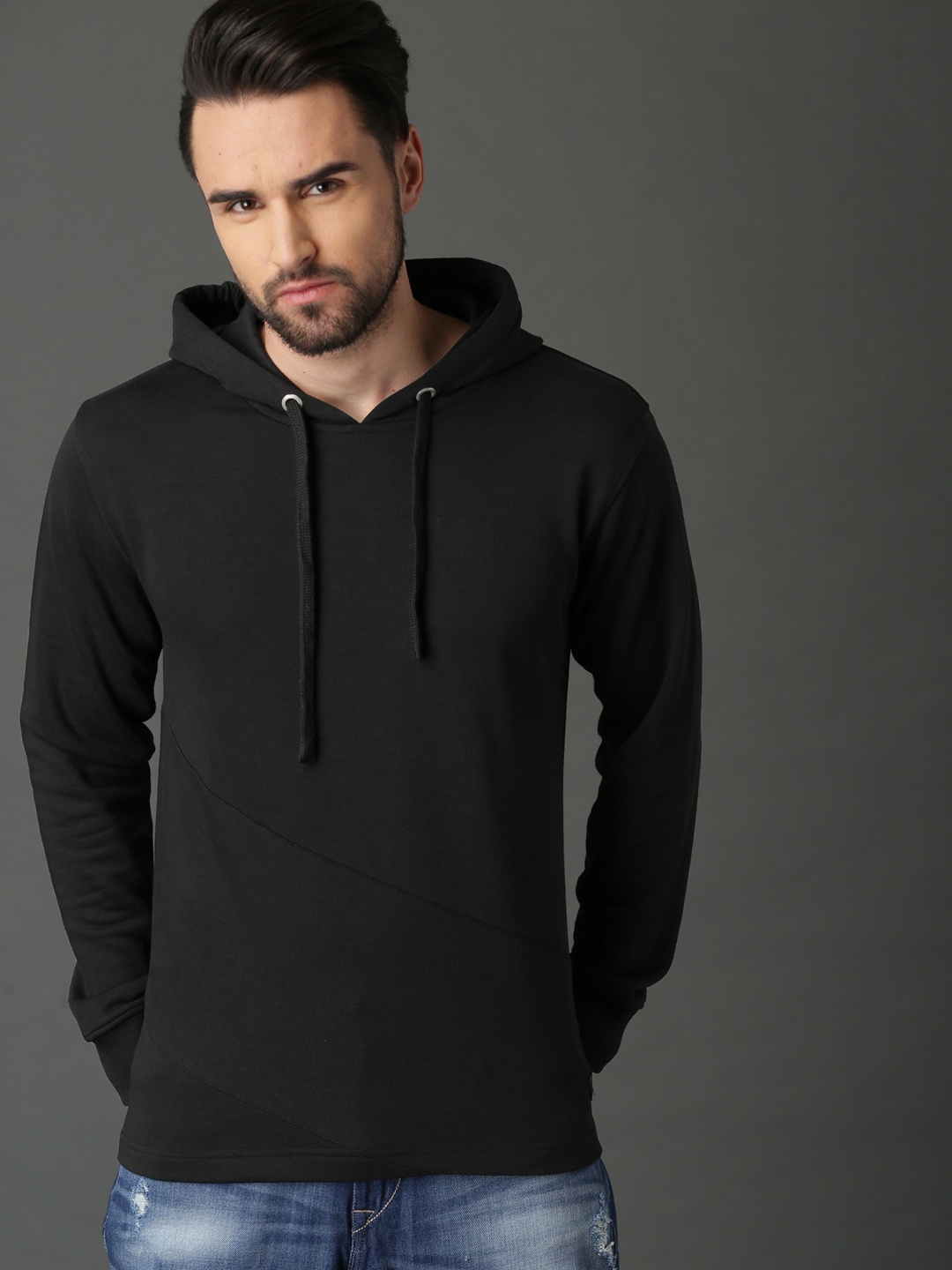 

Roadster Men Black Solid Sweatshirt