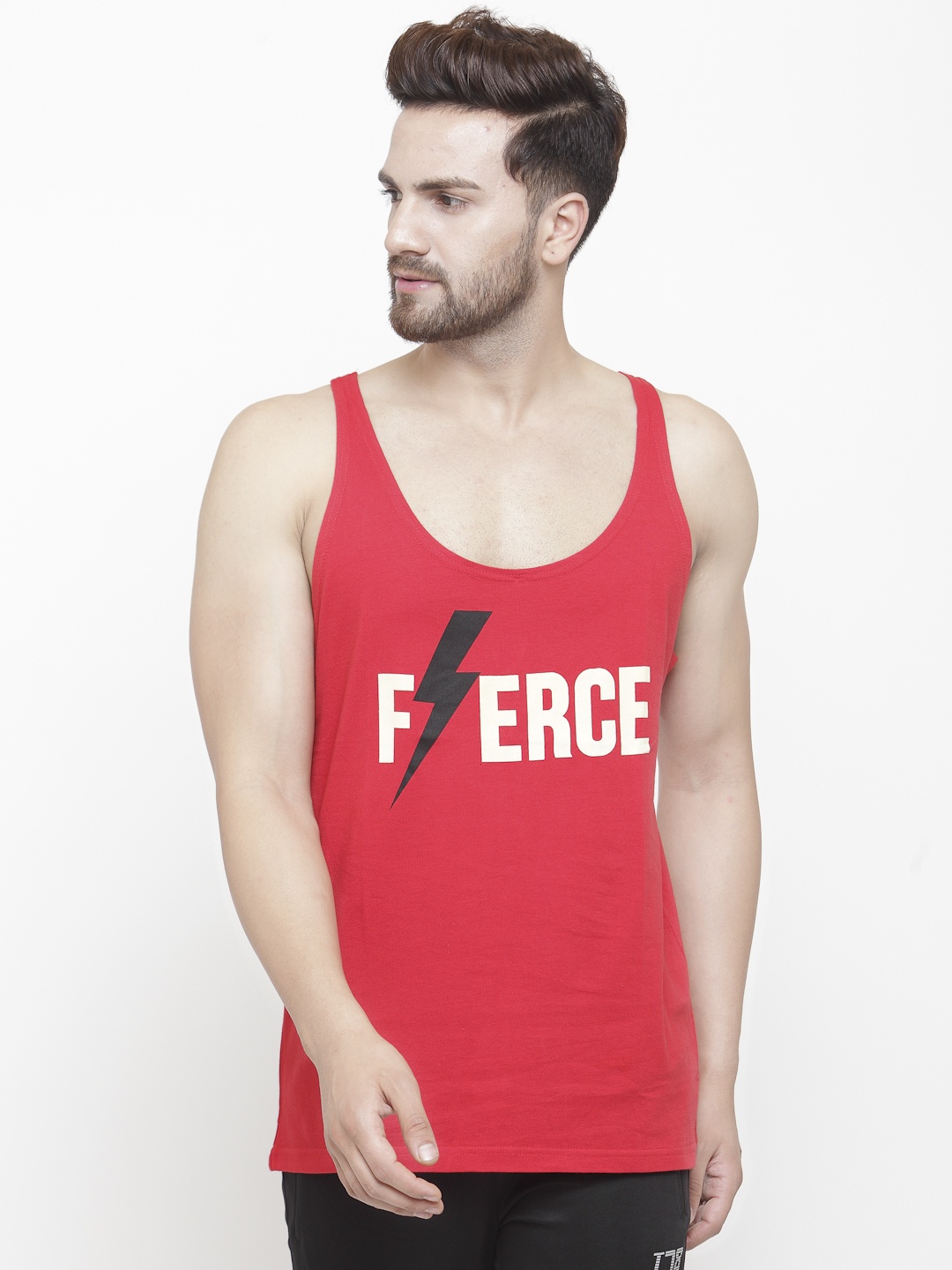 

Invincible Men Fierce Stringer Vest, Red