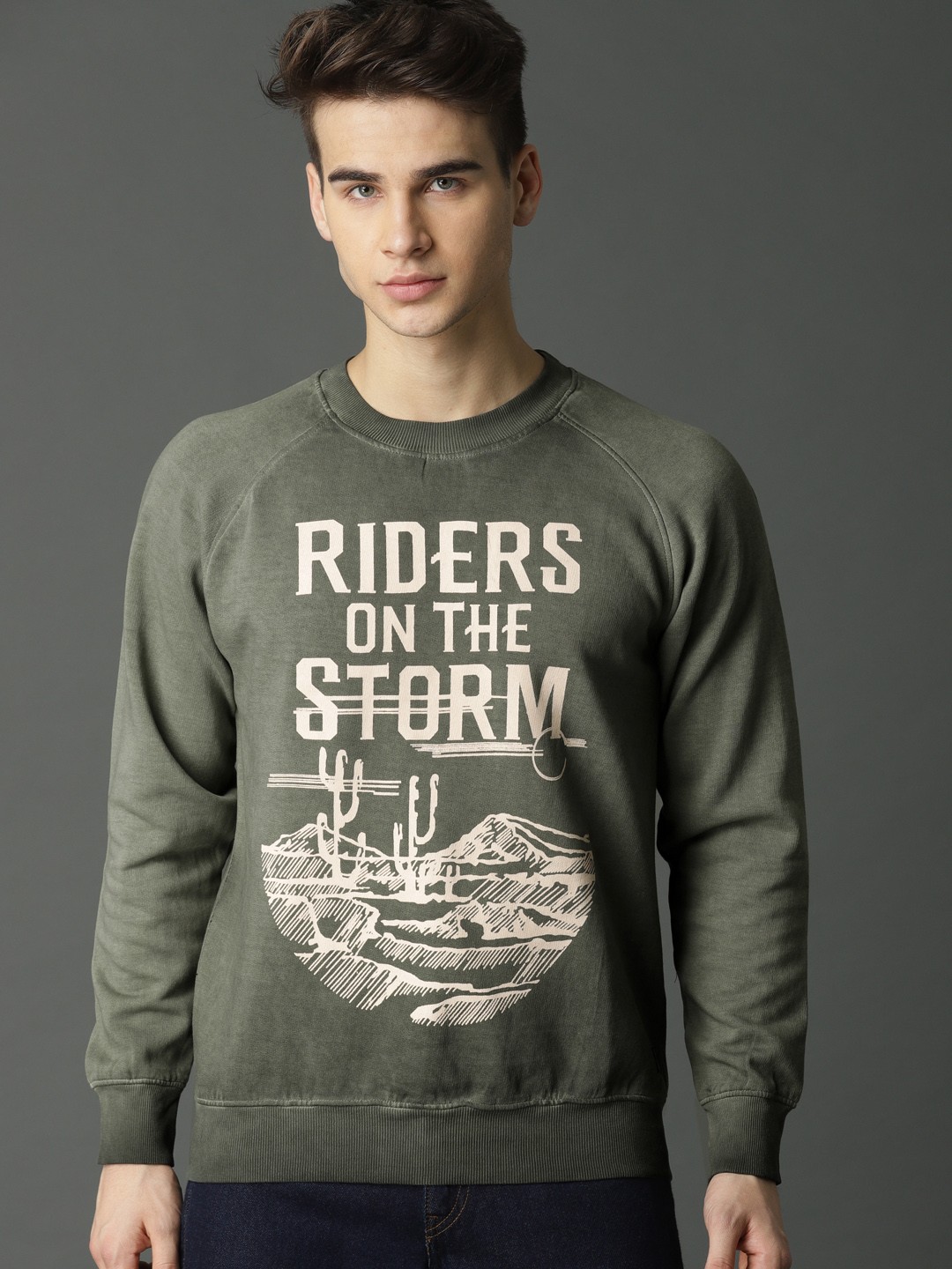 

Roadster Men Olive Green Printed Sweatshirt