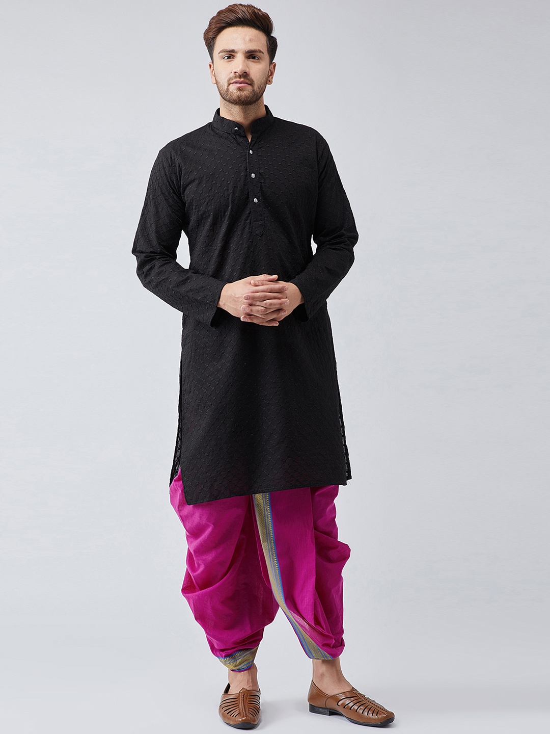 

SOJANYA Men Black & Magenta Self Design Kurta with Dhoti Pants