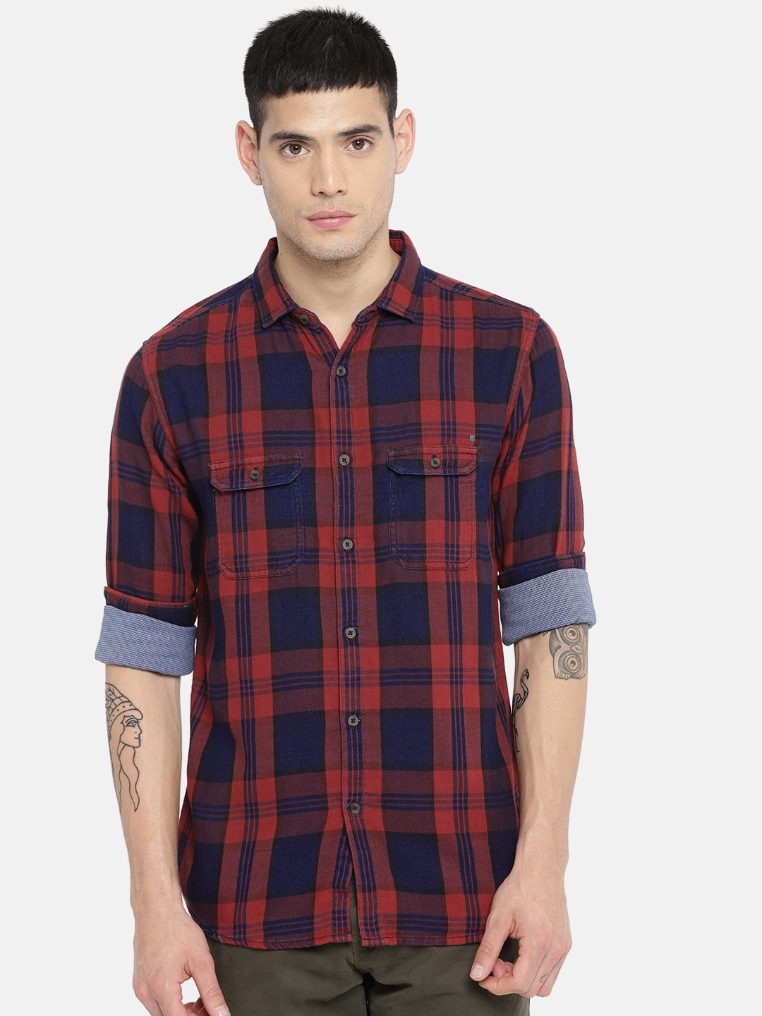 

SPYKAR Men Red & Navy Blue Slim Fit Checked Casual Shirt