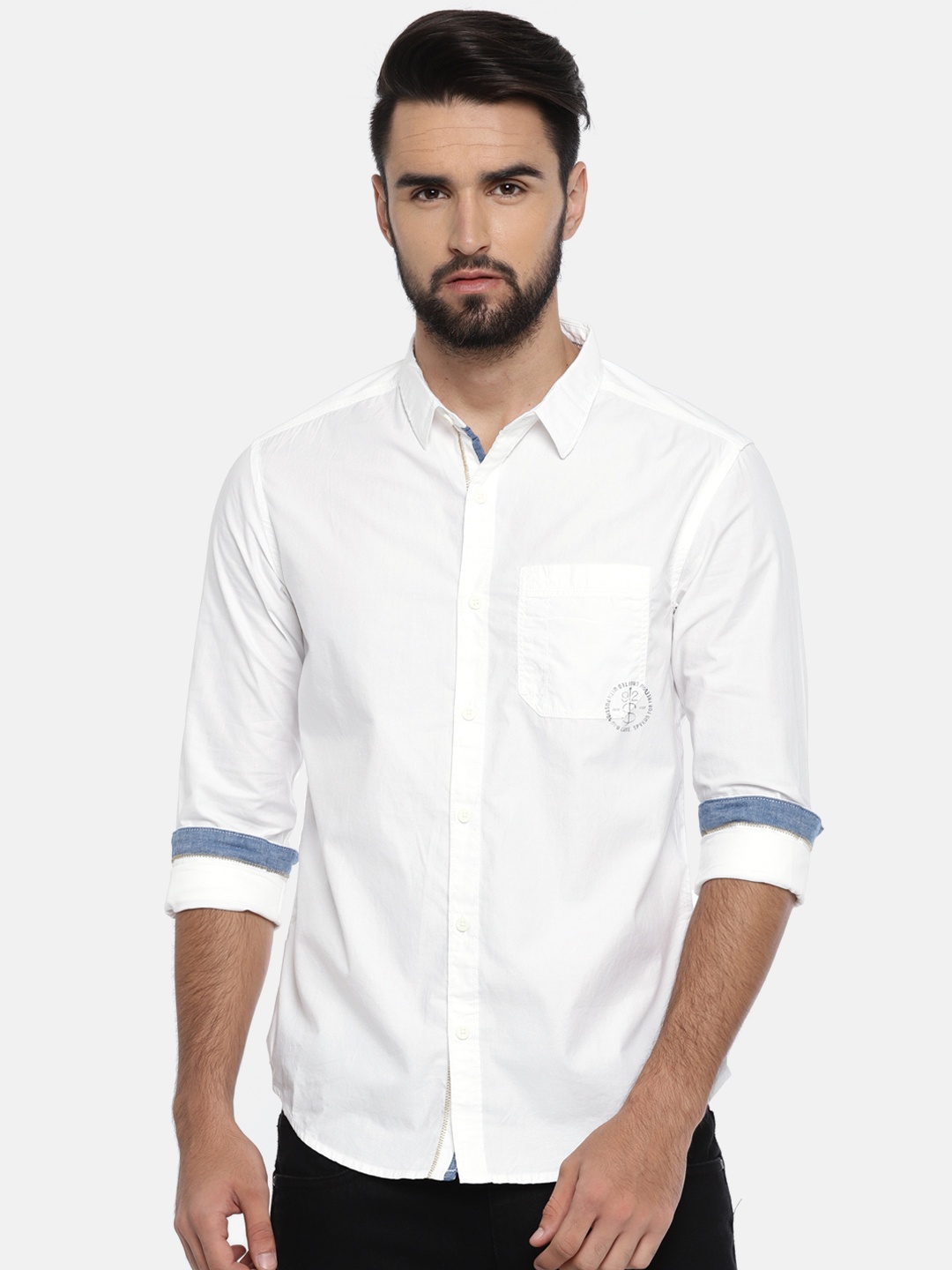 

SPYKAR Men White Slim Fit Solid Casual Shirt