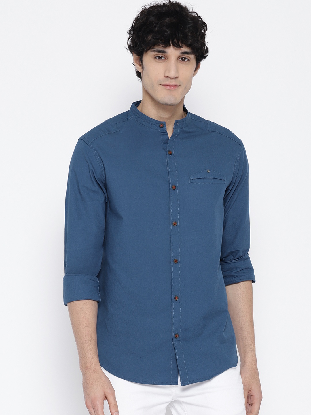 

SPYKAR Men Teal Blue Solid Casual Shirt