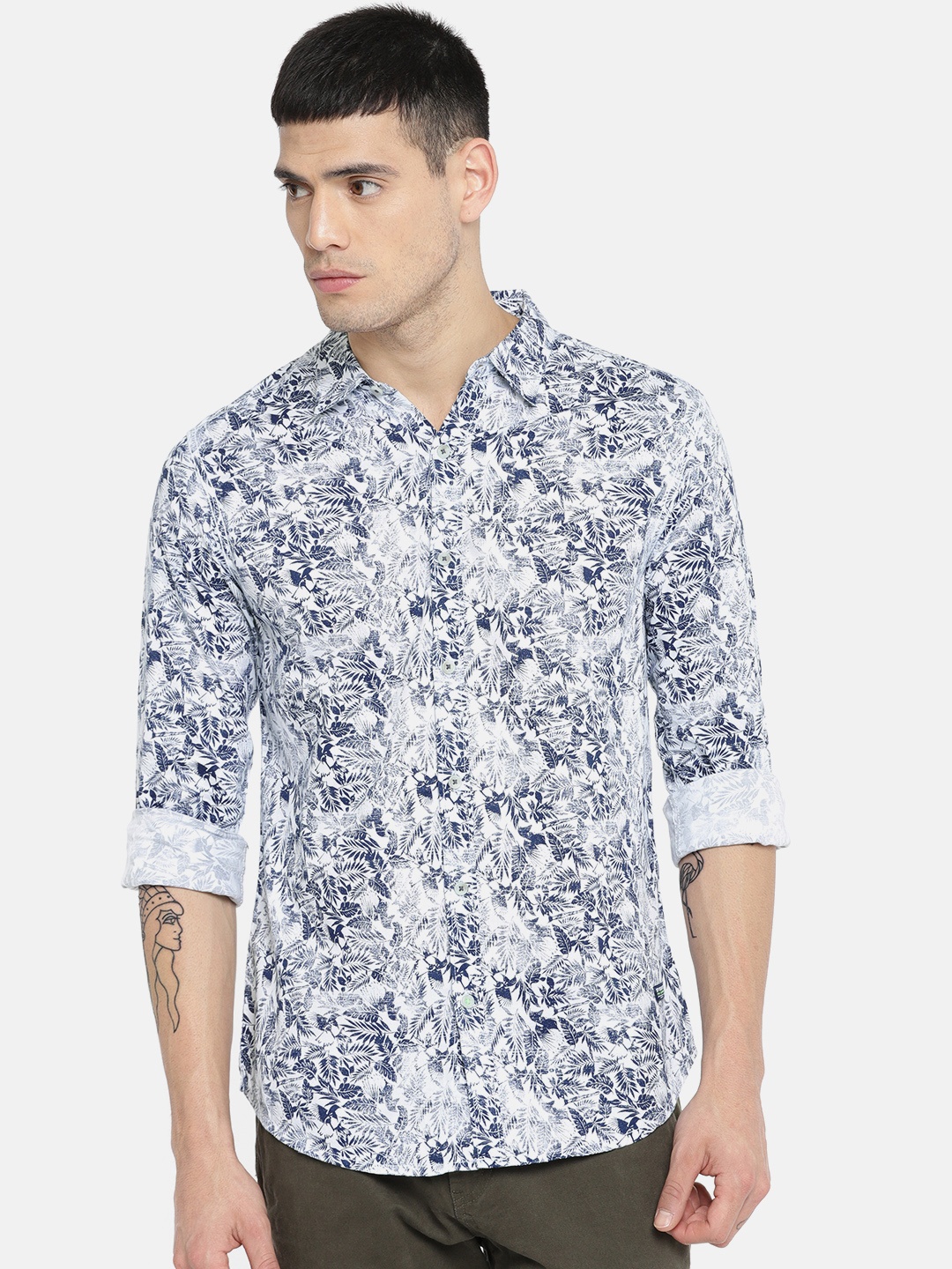 

SPYKAR Men Blue Slim Fit Printed Casual Shirt