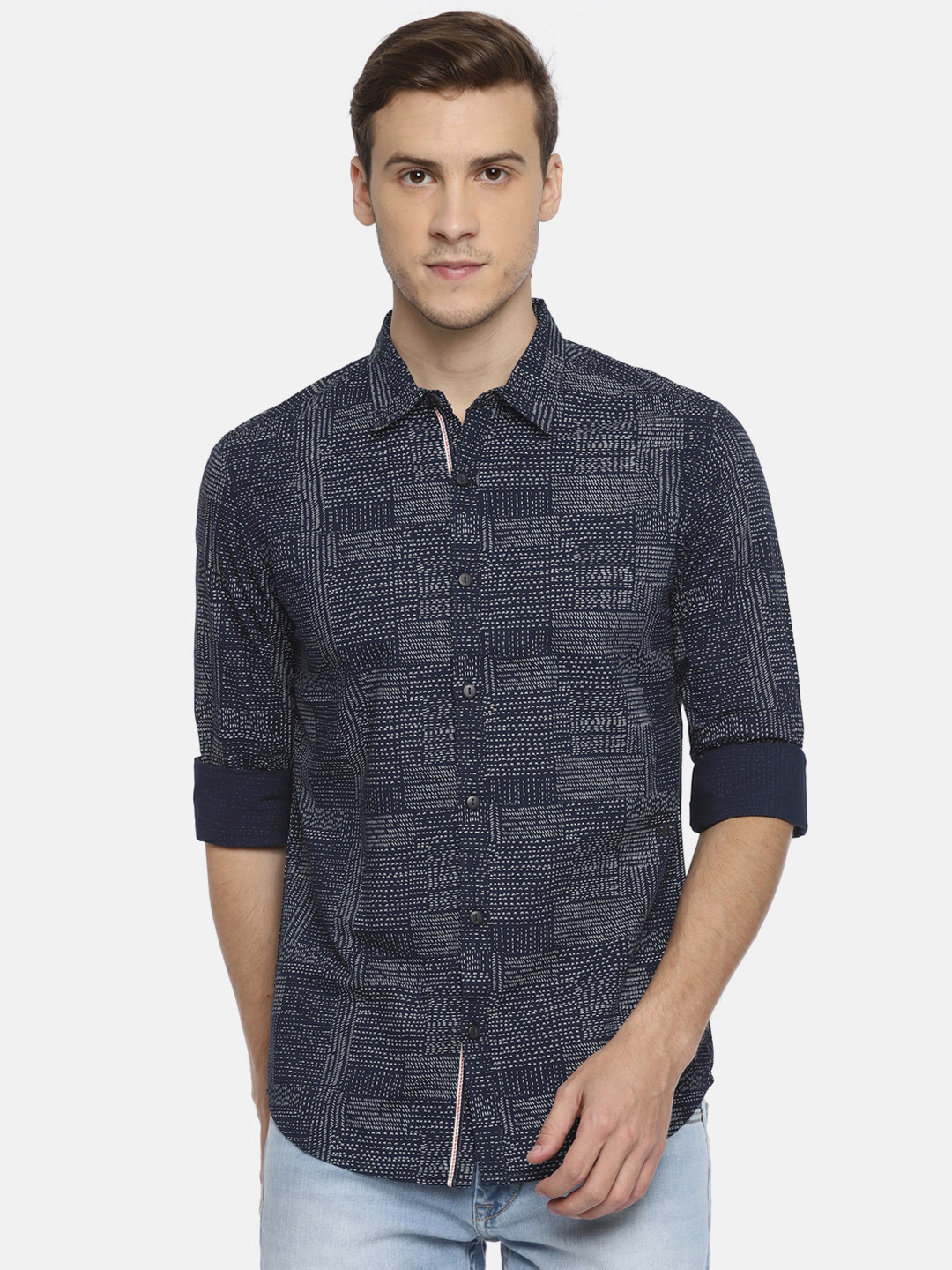 

SPYKAR Men Navy Slim Fit Geometric Printed Casual Shirt, Navy blue