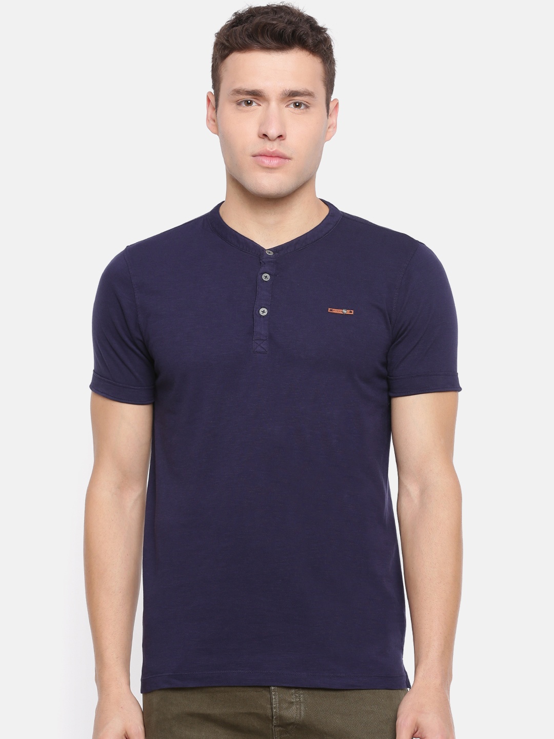 

SPYKAR Men Blue Solid Mandarin Collar Pure Cotton T-shirt, Navy blue