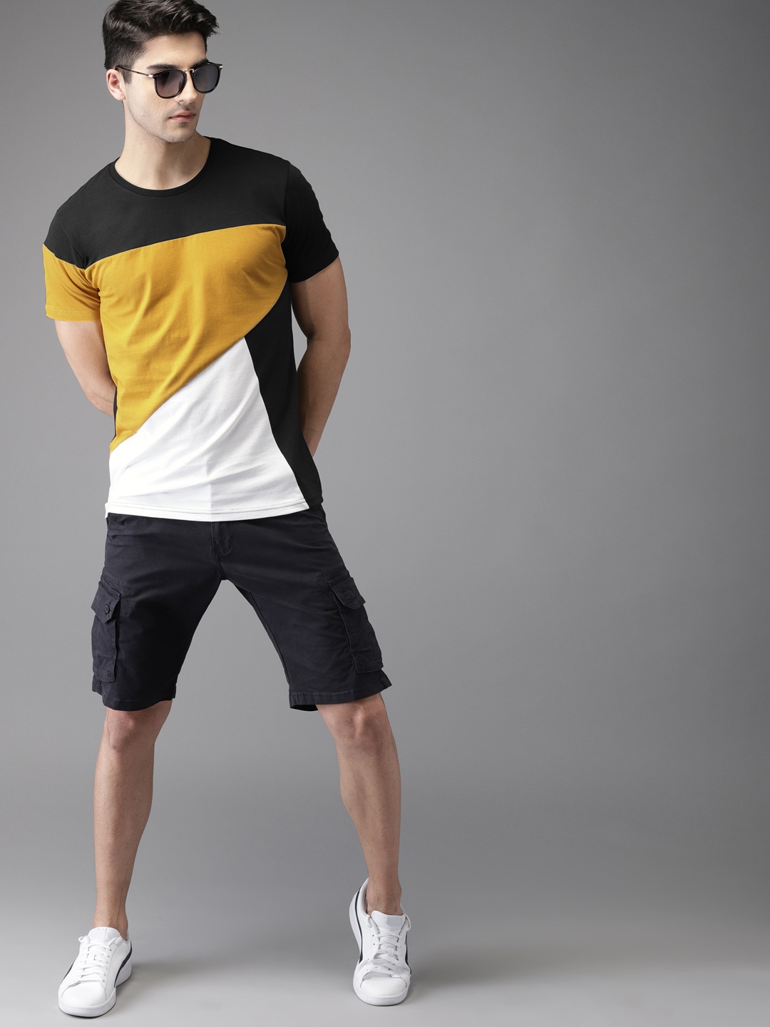 

HERE&NOW Men Black & Mustard Yellow Colourblocked Round Neck T-shirt