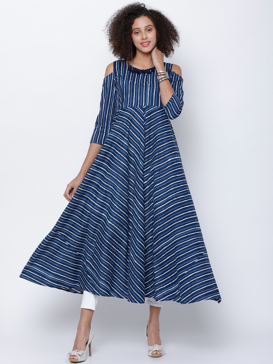 

Vishudh Women Navy Blue & White Printed Anarkali Kurta