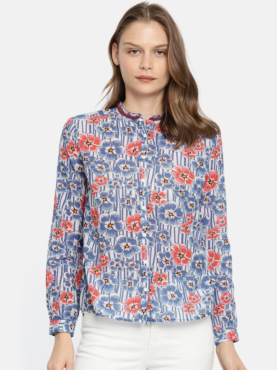

Pepe Jeans Women Blue Regular Fit Printed Casual Shirt